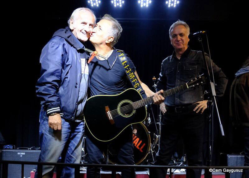 Tarkan Çakır The Wall Saloon & Performance